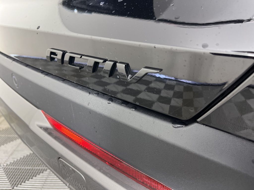 Thumbnail: 2026 Chevrolet Equinox - 18