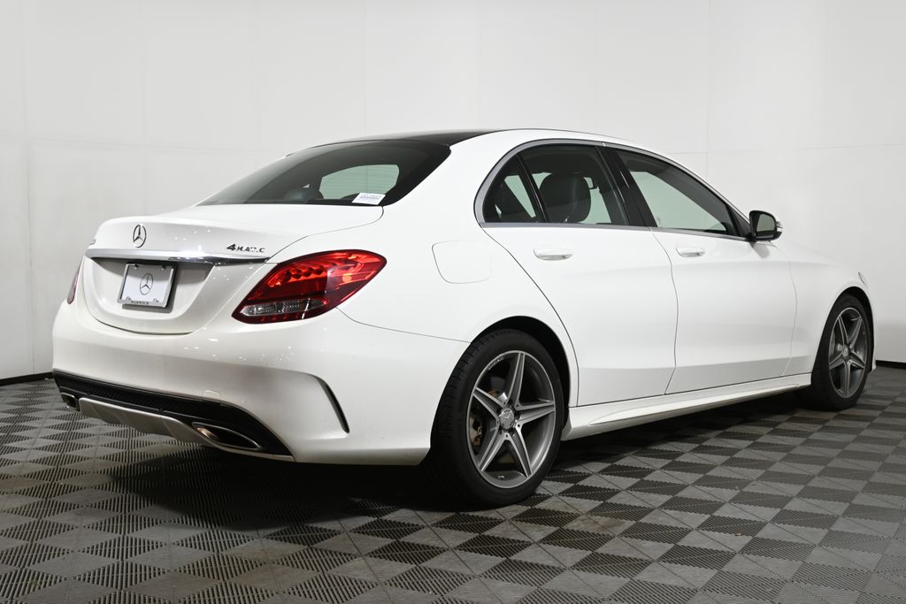 2016 Mercedes-Benz C-Class C 300 10