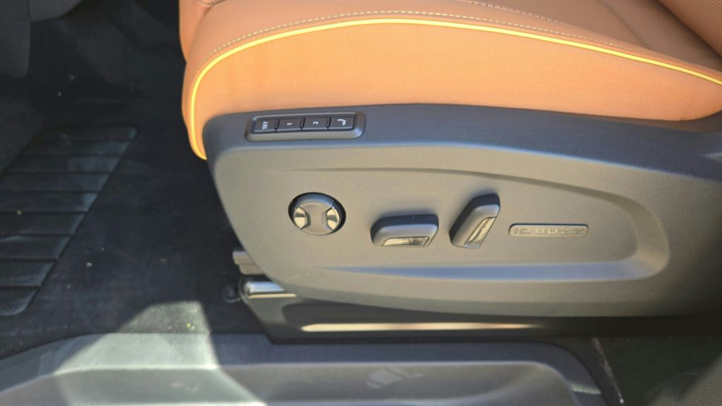 2025 Volkswagen ID. Buzz