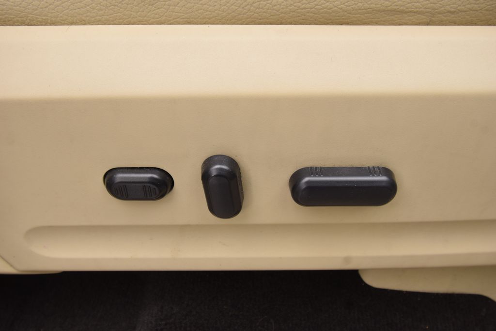 used 2015 Ford Expedition car, priced at $12,000