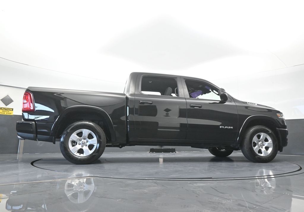 Used 2025 Diamond Black Crystal Pearlcoat Ram Big Horn/Lone Star image 66