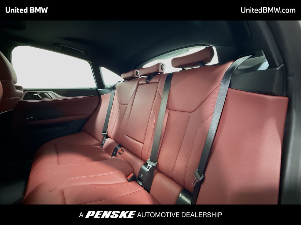 Thumbnail: 2025 BMW 4 Series - 13