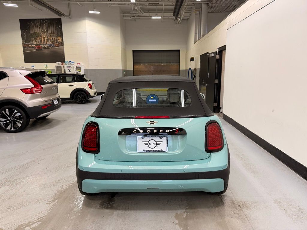 Thumbnail: 2026 MINI Cooper - 4