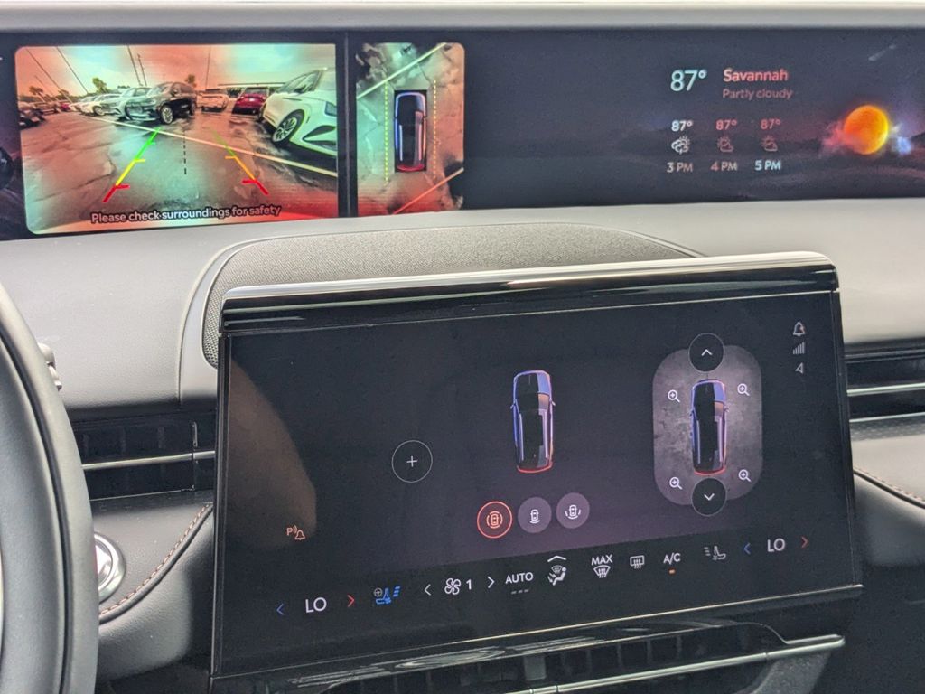 2025 Lincoln Nautilus Hybrid Premiere