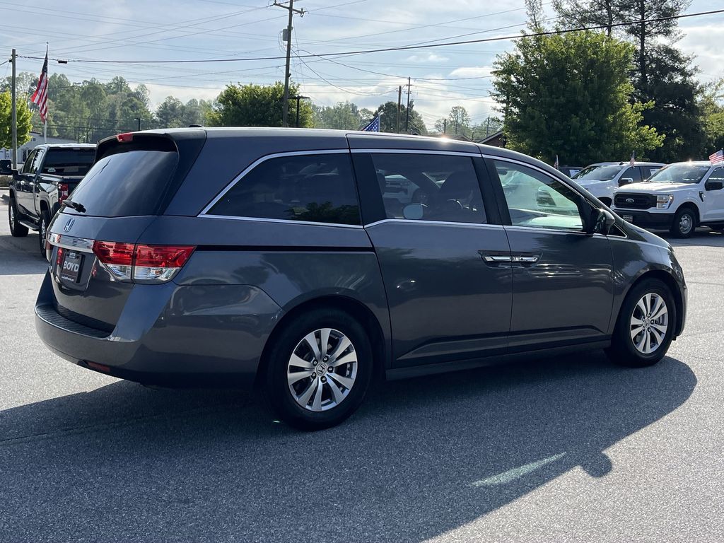 2016 Honda Odyssey EX-L photo