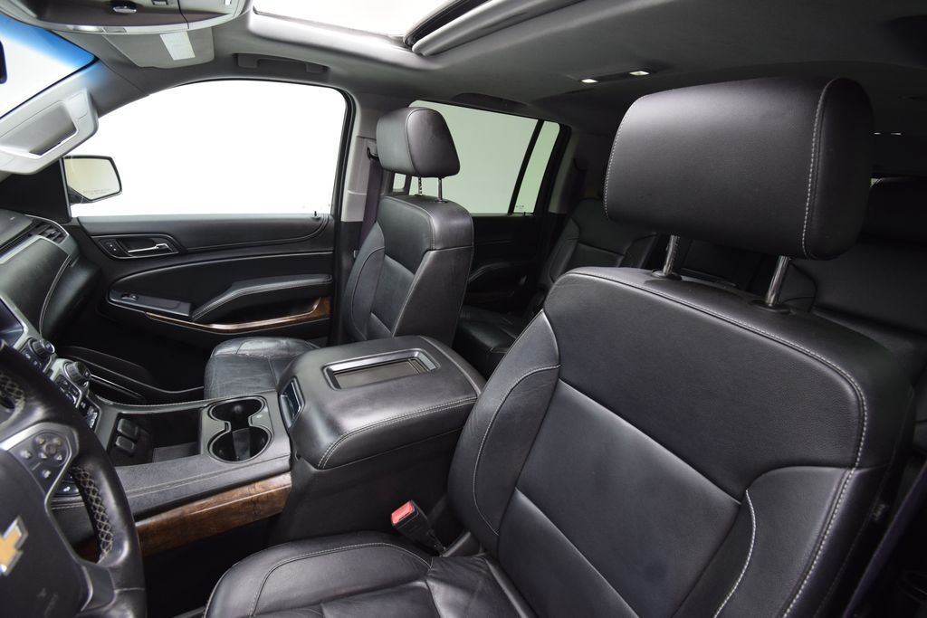 used 2016 Chevrolet Suburban car, priced at $11,000