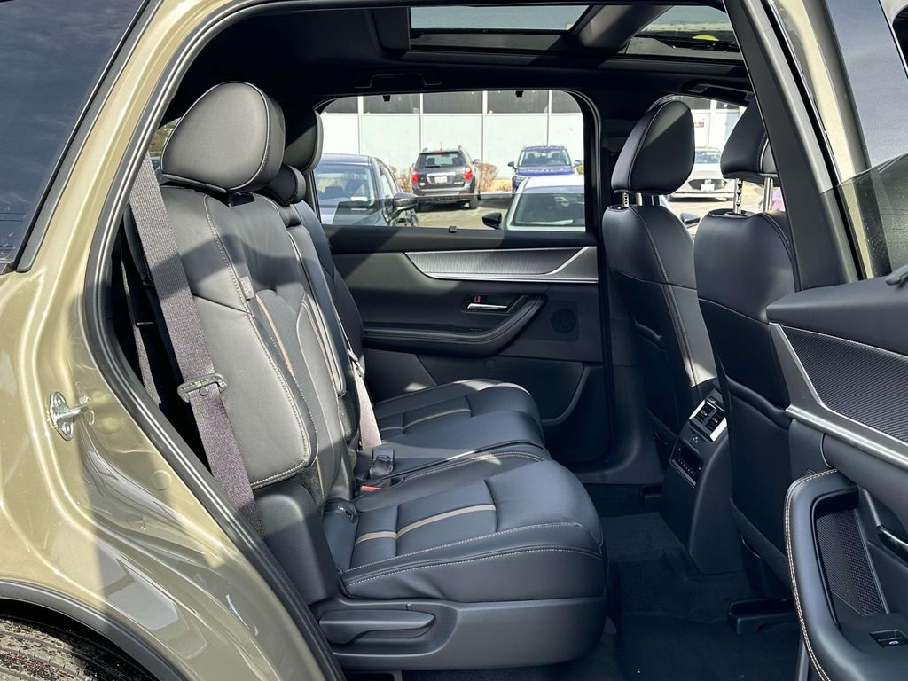 2025 Mazda CX-70 3.3 Turbo S Premium photo
