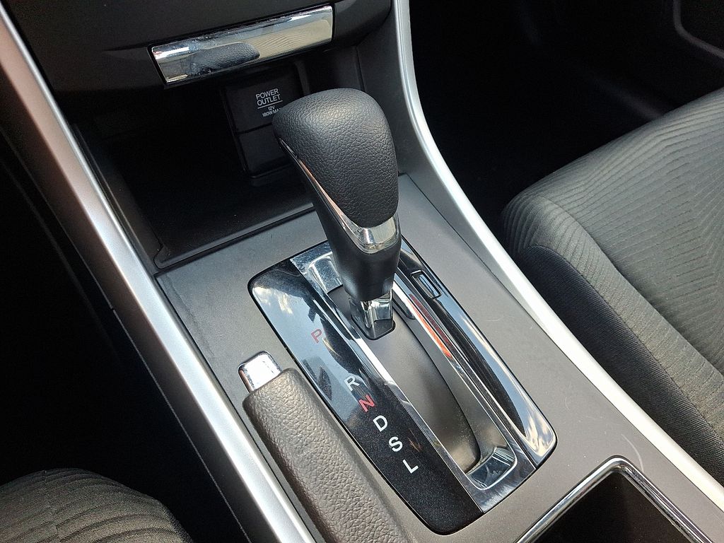 Thumbnail: 2015 Honda Accord - 14