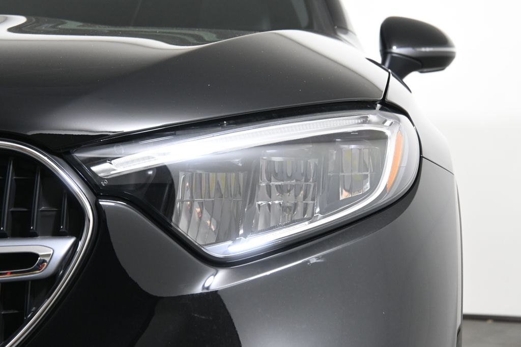 Thumbnail: 2026 Mercedes-Benz GLC - 10