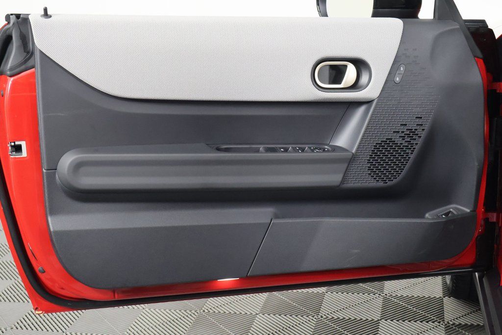 Thumbnail: 2025 MINI Cooper Convertible - 8