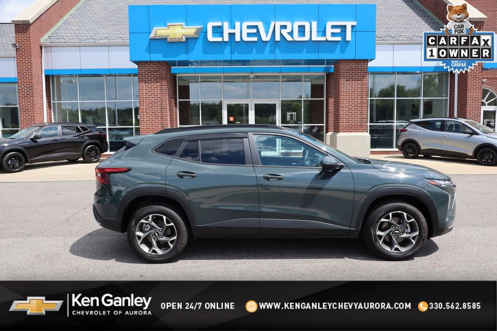 2025 Chevrolet Trax LT FWD