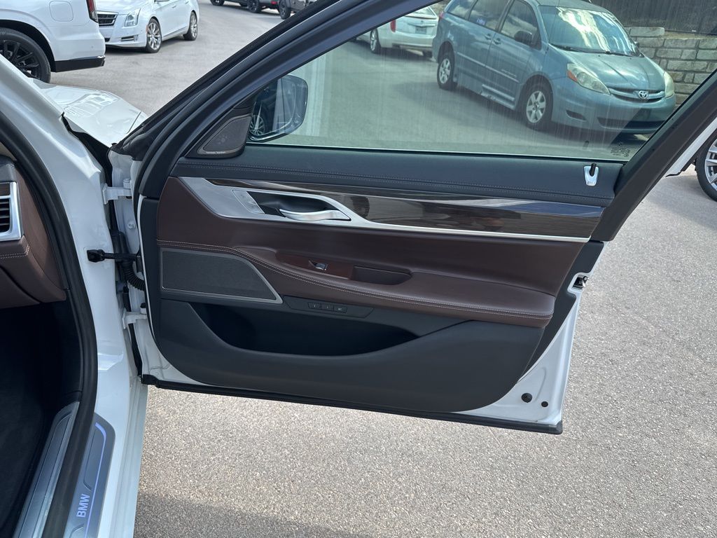 Used Car 2020 Bmw 7 Series  740i For Sale Under $35,000 In Austin, Texas