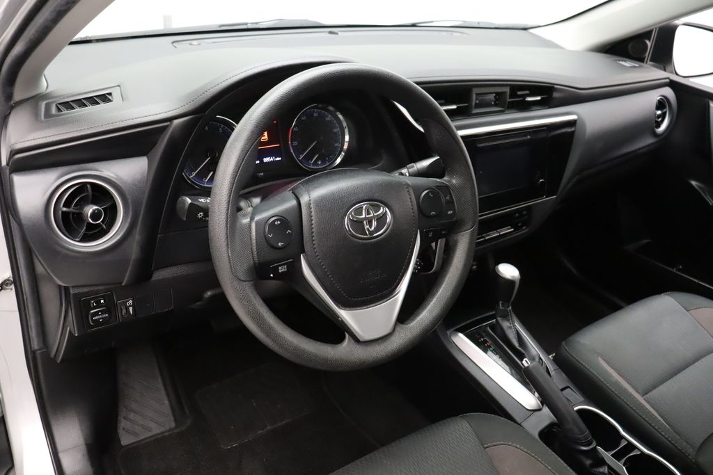 2019 Toyota Corolla LE 15