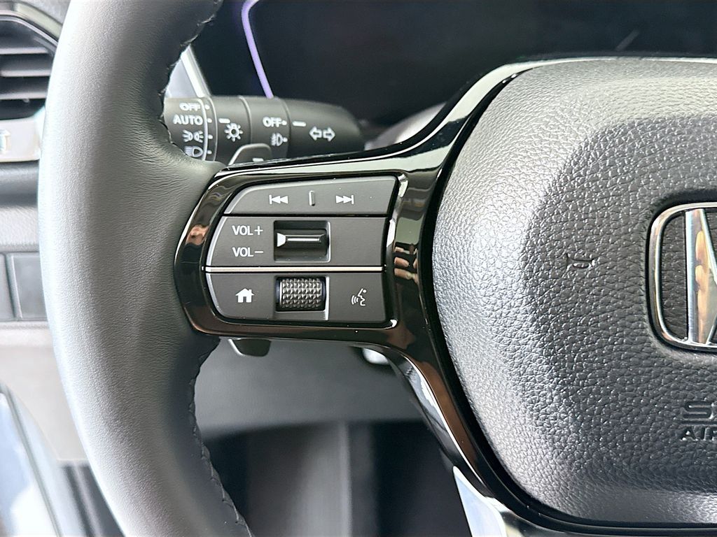 Thumbnail: 2025 Honda Pilot - 11
