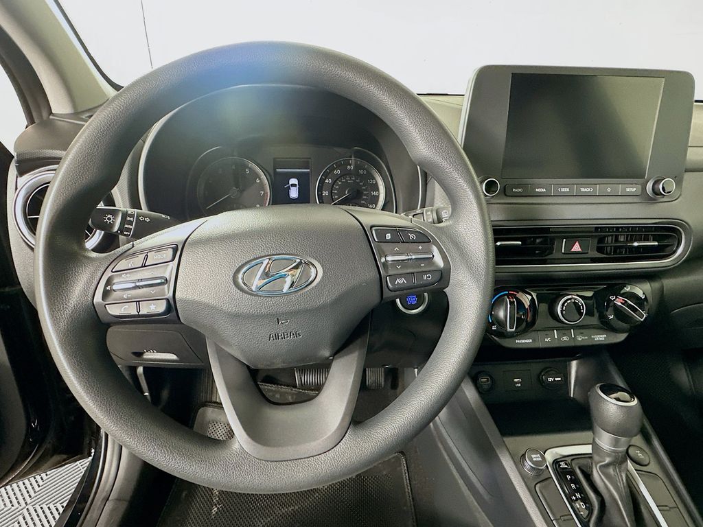 Thumbnail: 2023 Hyundai Kona - 11