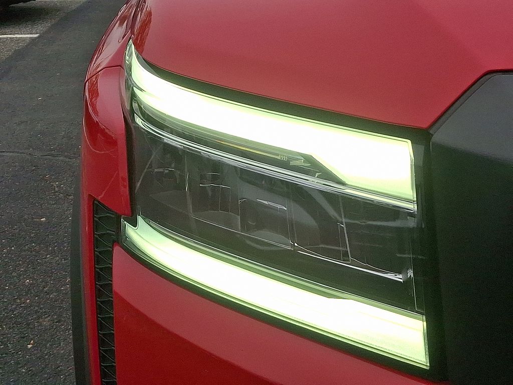 Thumbnail: 2024 Nissan Frontier - 9