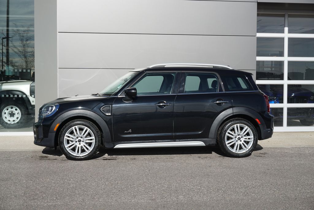 2022 MINI Cooper Countryman Signature 8