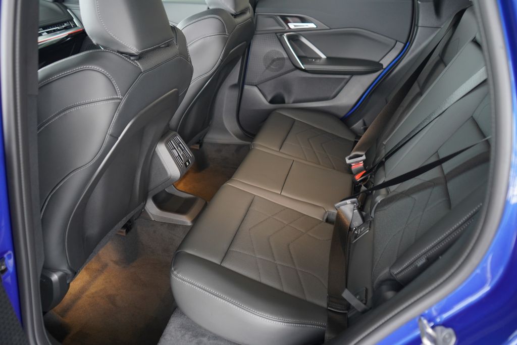 Thumbnail: 2026 BMW X1 - 19