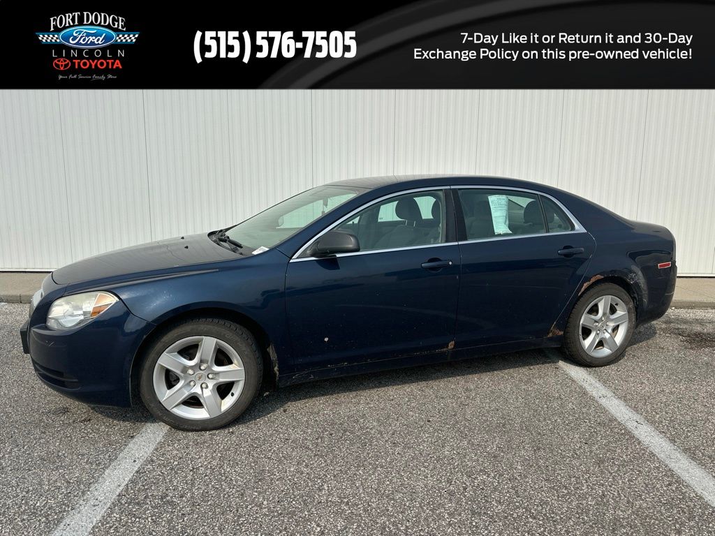 Imperial Blue Metallic 2011 Chevrolet Malibu Sedan Front-Wheel Drive 6-Speed Automatic Overdrive