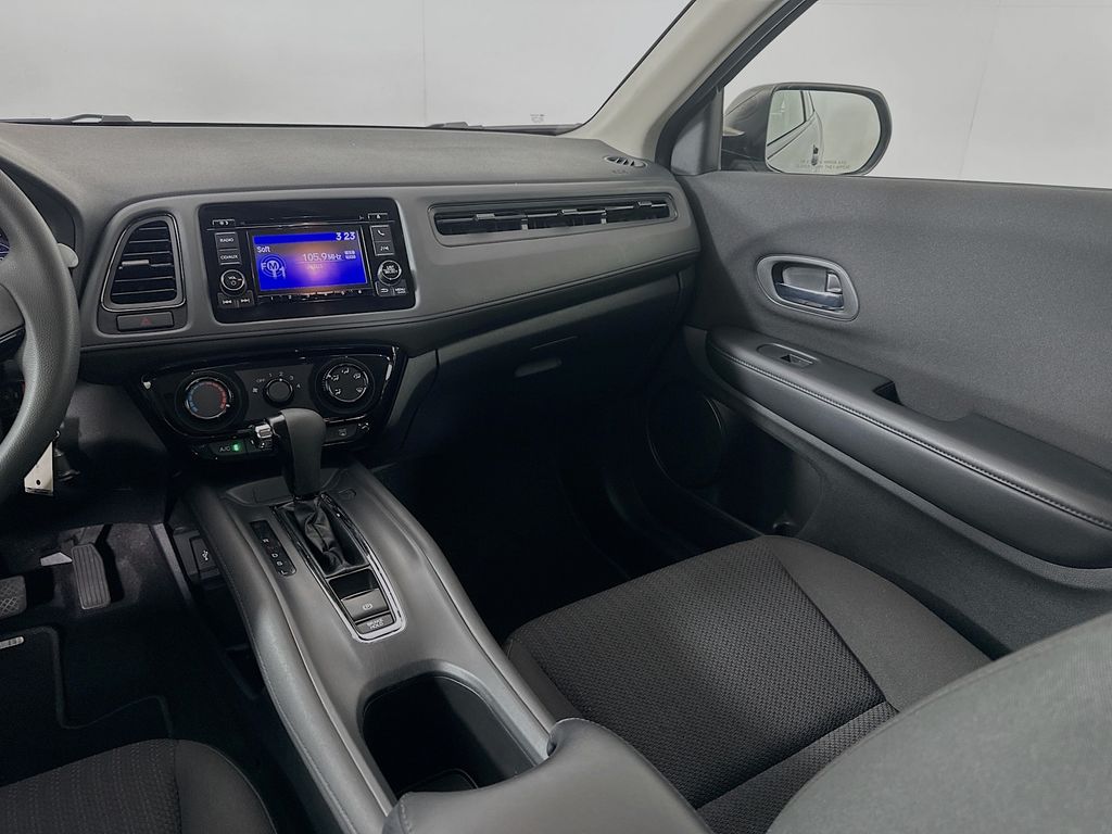 Thumbnail: 2017 Honda HR-V - 22