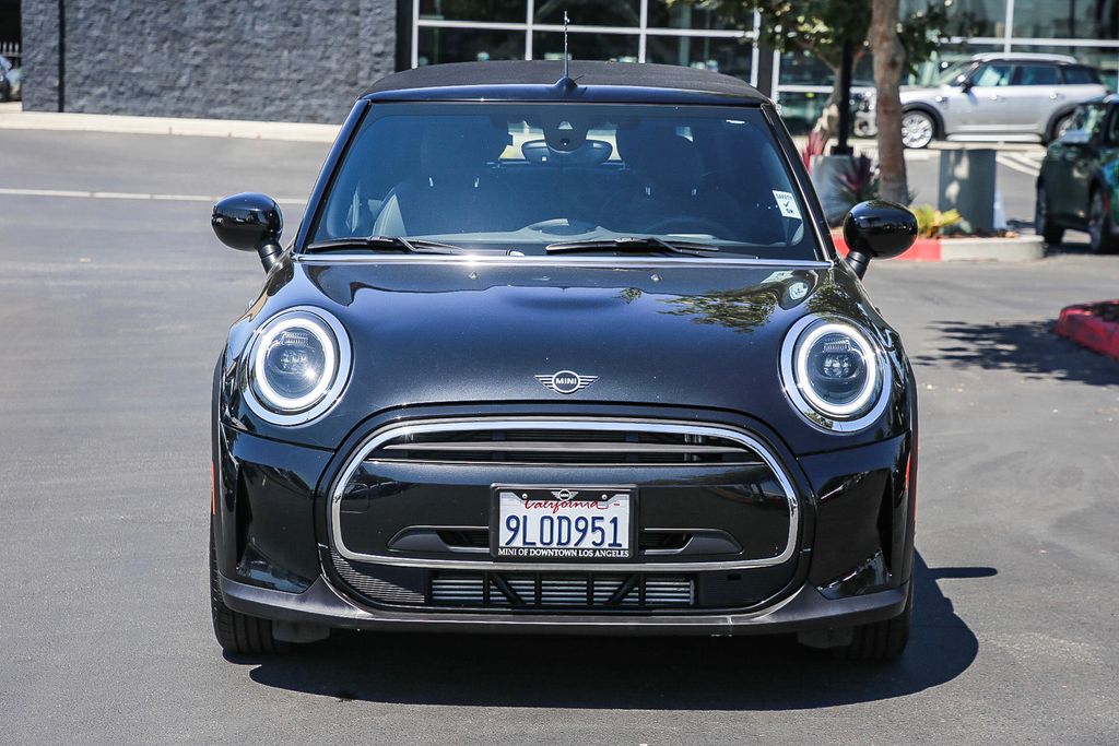 2024 MINI Cooper Signature 2