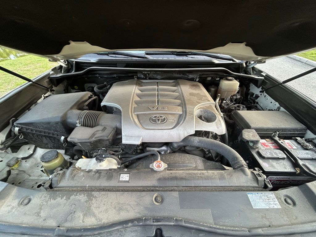 Thumbnail: 2019 Toyota Land Cruiser - 12