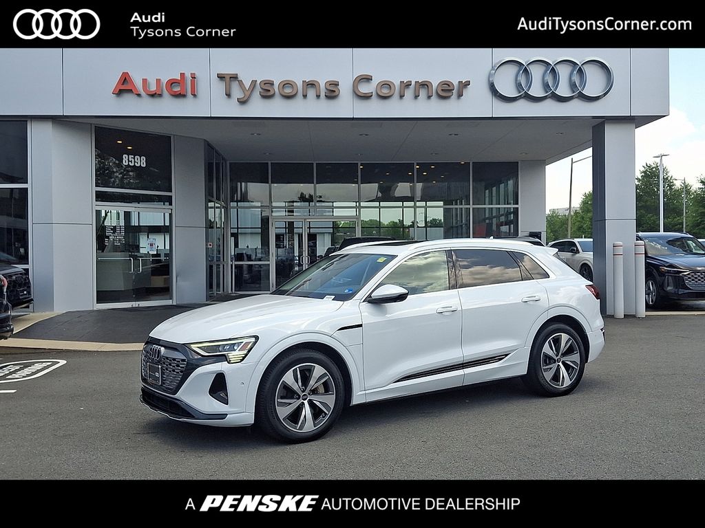 2024 Audi Q8 e-tron Premium Plus -
                  Vienna, VA