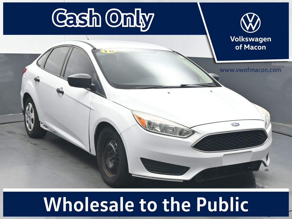 Oxford White 2016 Ford Focus S Sedan Front-Wheel Drive 6-Speed Automatic