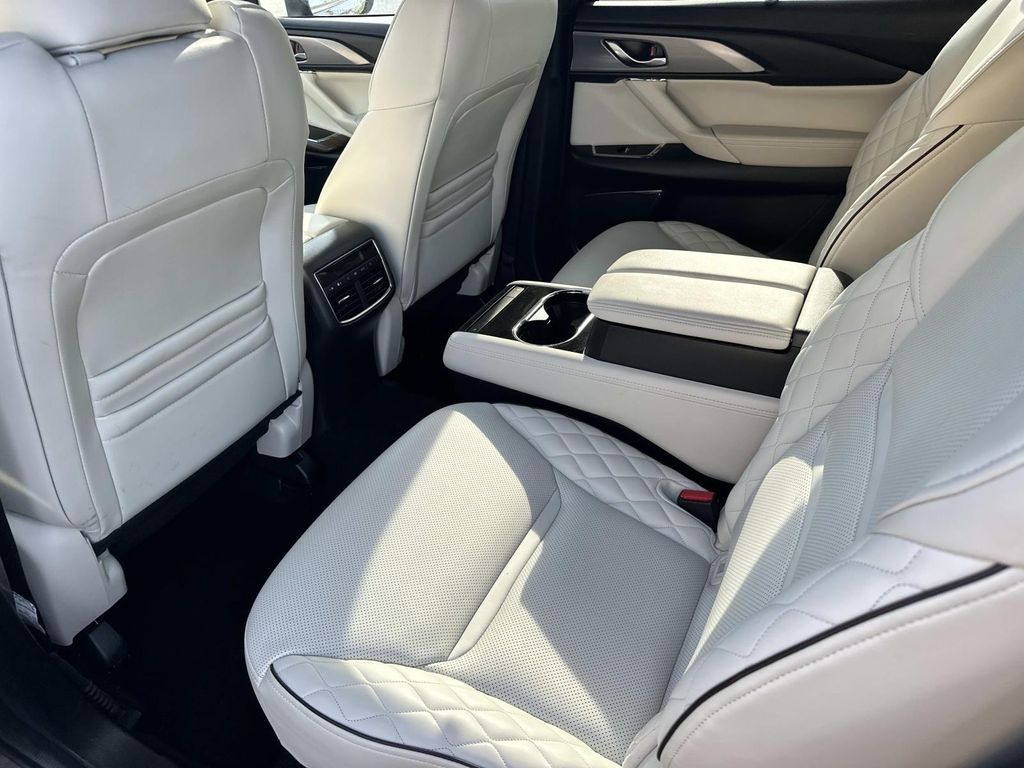 2023 Mazda CX-9 Signature - Photo 16