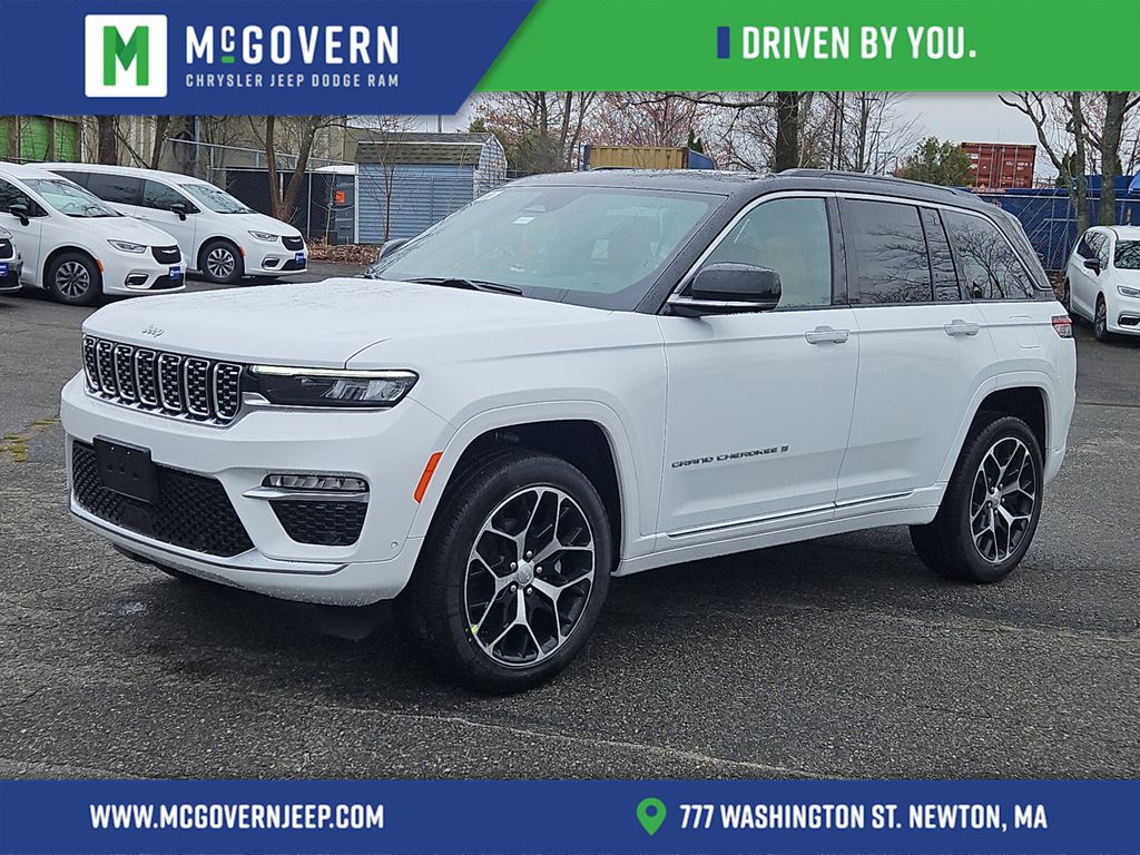 2025 Jeep Grand Cherokee Summit photo