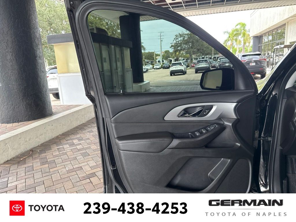 Used 2020 Black Chevrolet LS image 13