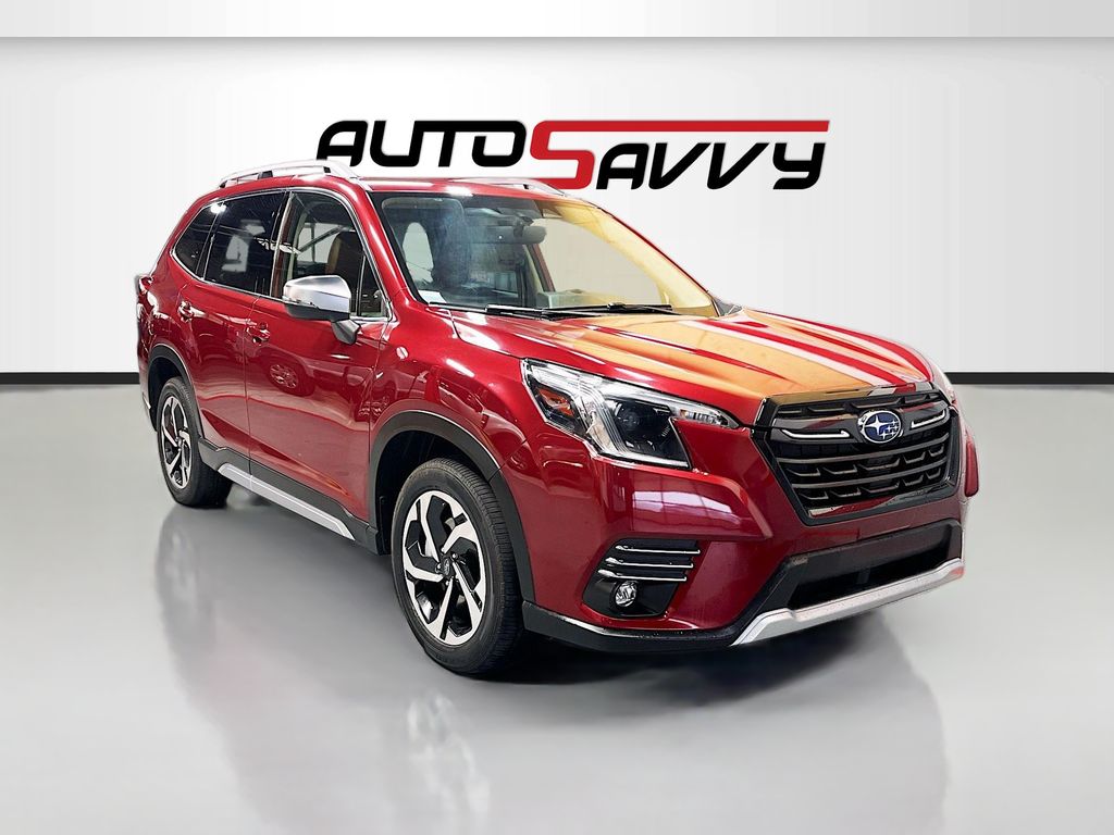 2024 Subaru Forester Touring's photo