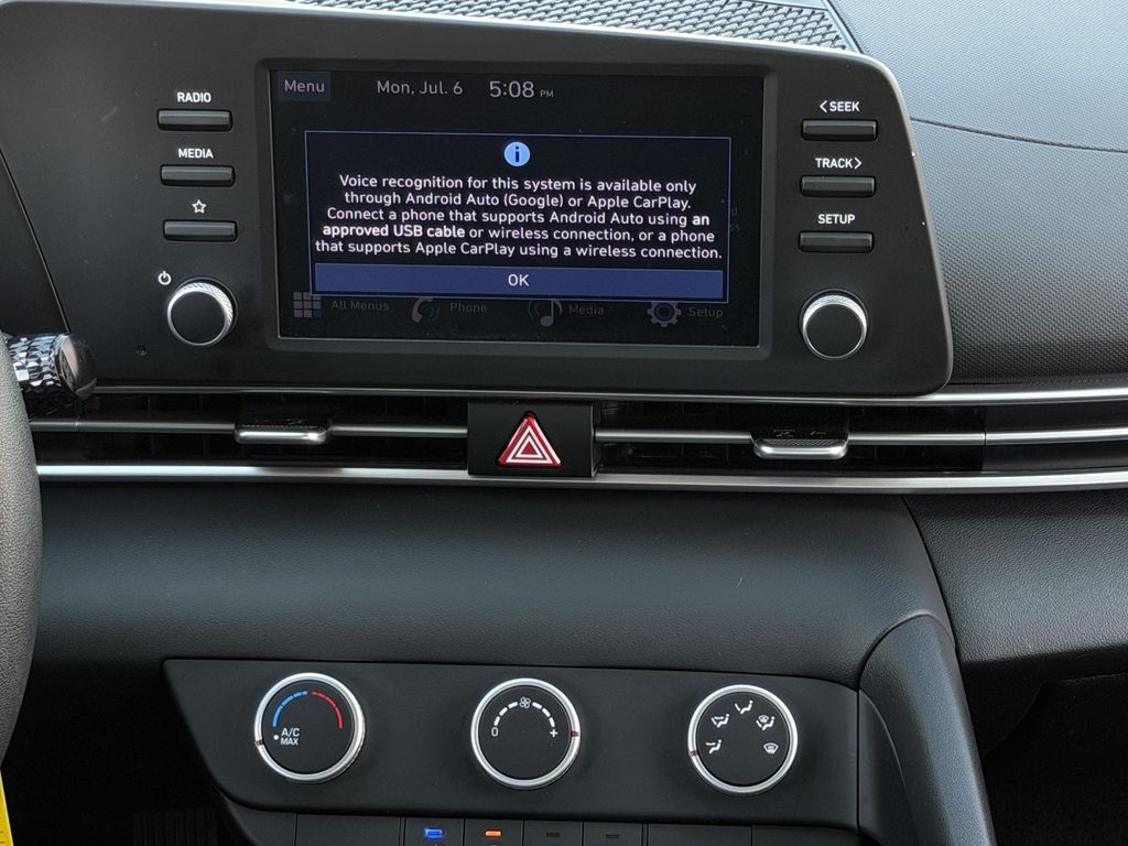 Used 2024 Hyundai Elantra Sedan