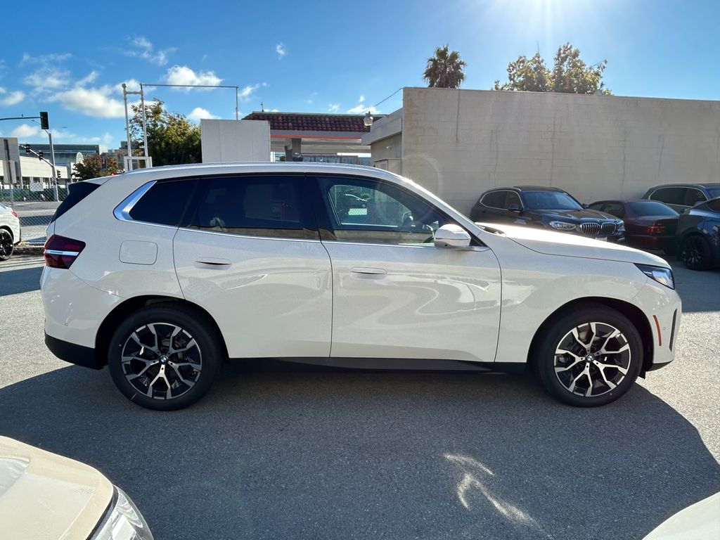 Thumbnail: 2026 BMW X3 - 6