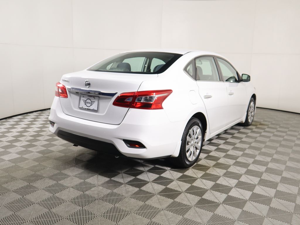 Thumbnail: 2018 Nissan Sentra - 5
