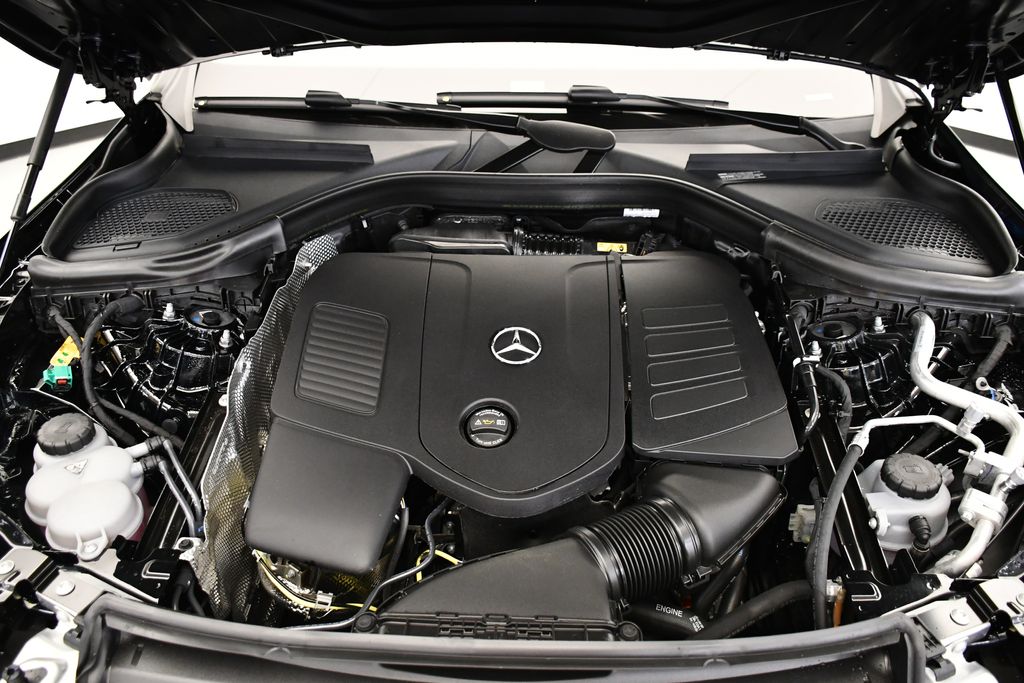2025 Mercedes-Benz GLC 350 12
