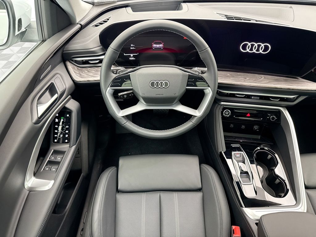 Thumbnail: 2025 Audi Q5 - 11