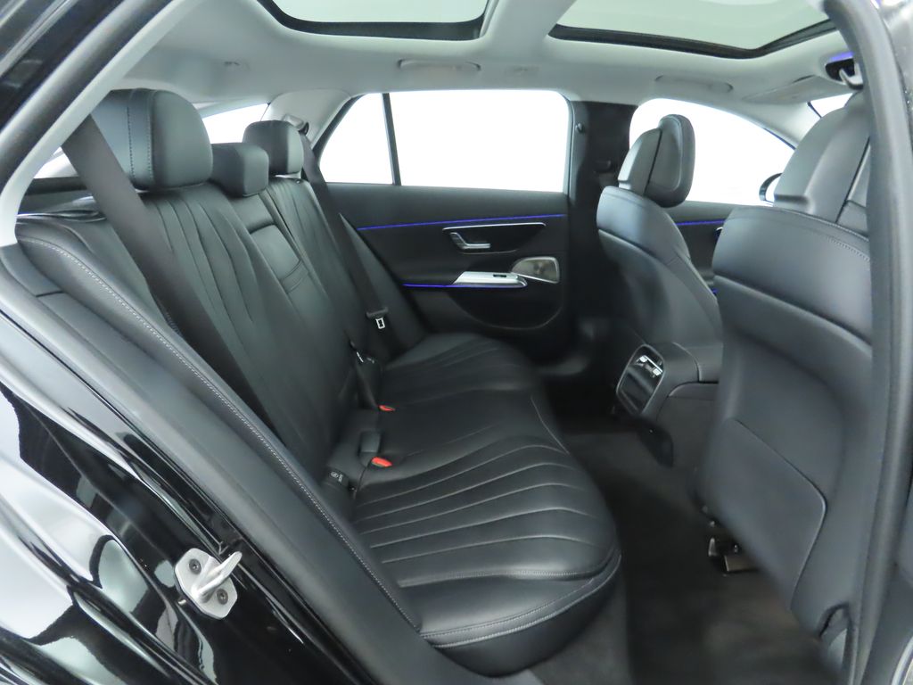 Thumbnail: 2025 Mercedes-Benz E-Class - 23