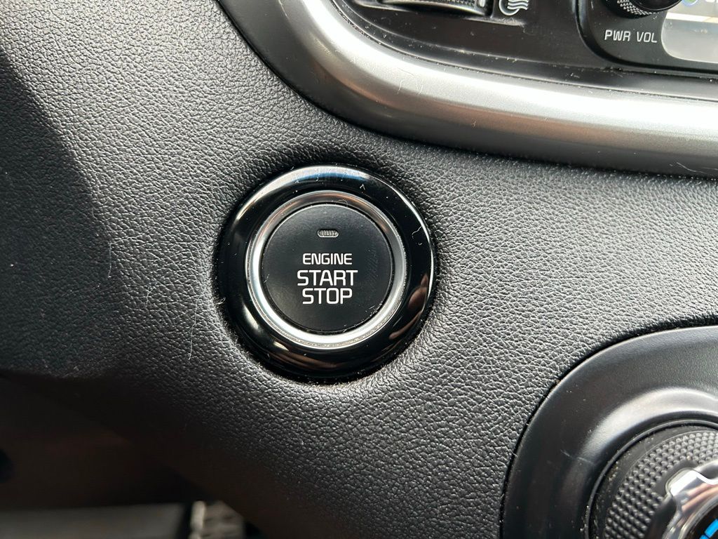 Thumbnail: 2019 Kia Sorento - 31