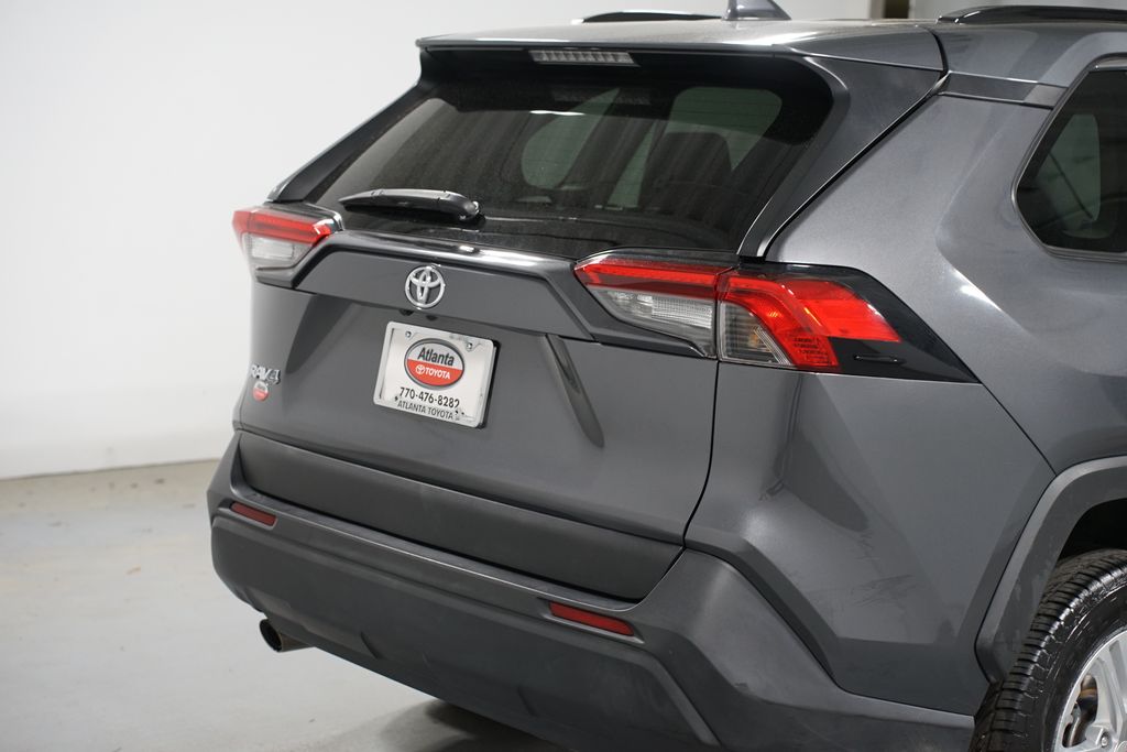 Thumbnail: 2021 Toyota RAV4 - 9