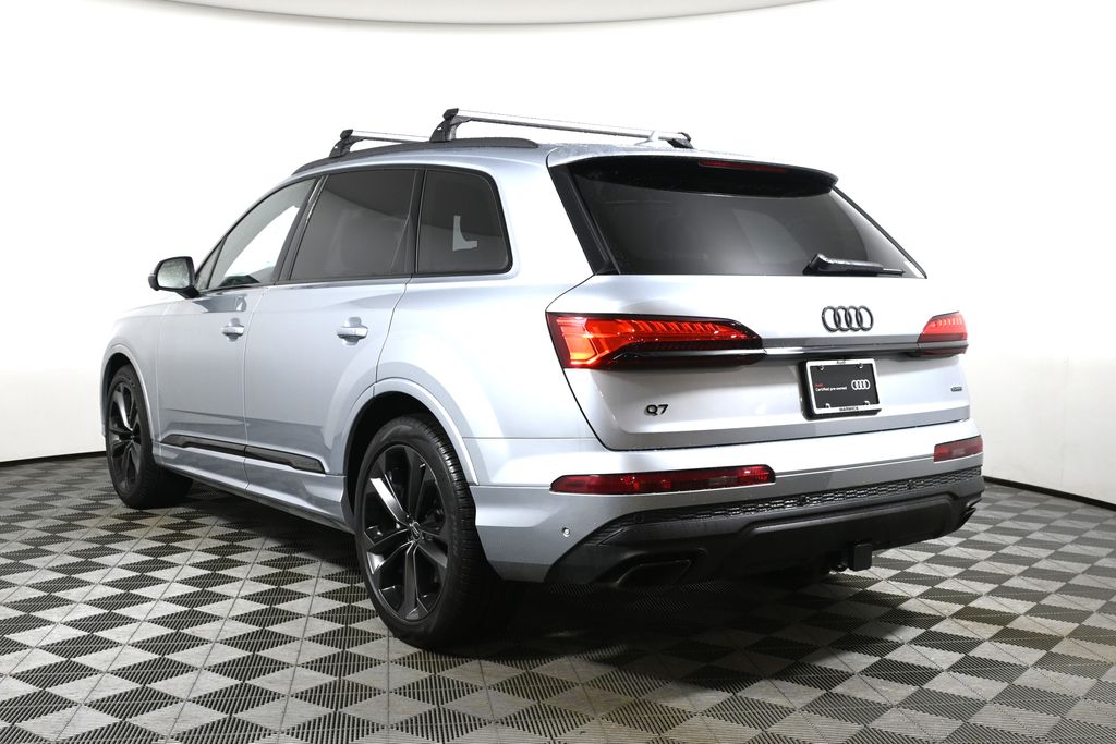 Thumbnail: 2026 Audi Q7 - 5