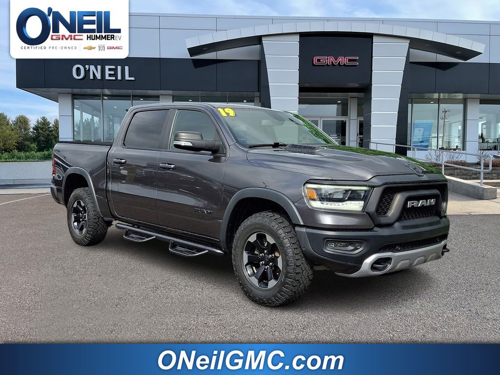 Gray (Granite Crystal Metallic Clearcoat) 2019 RAM 1500 Pickup Truck Four-Wheel Drive 8-Speed Automatic