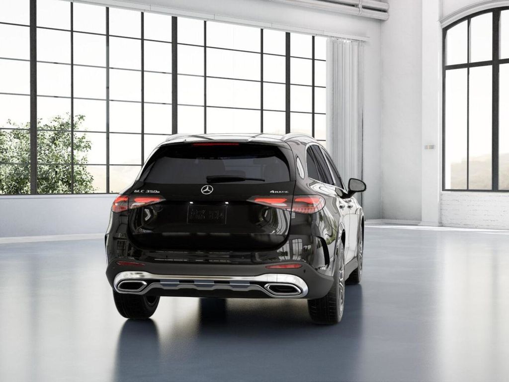 2025 Mercedes-Benz GLC GLC 350 E Hybrid 24