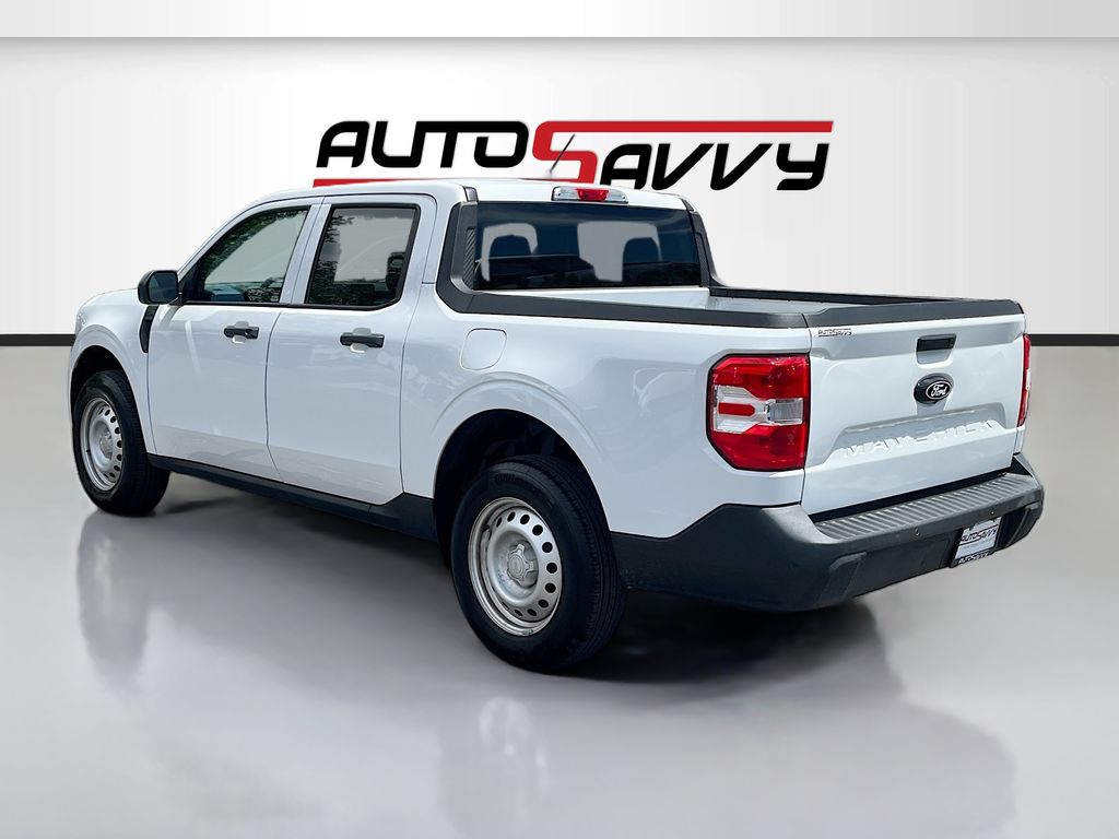 Used 2025 White Ford XL image 5