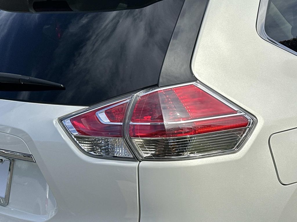 Thumbnail: 2014 Nissan Rogue - 7