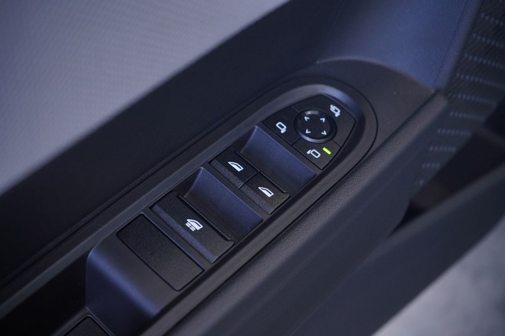 Thumbnail: 2026 MINI Cooper - 13