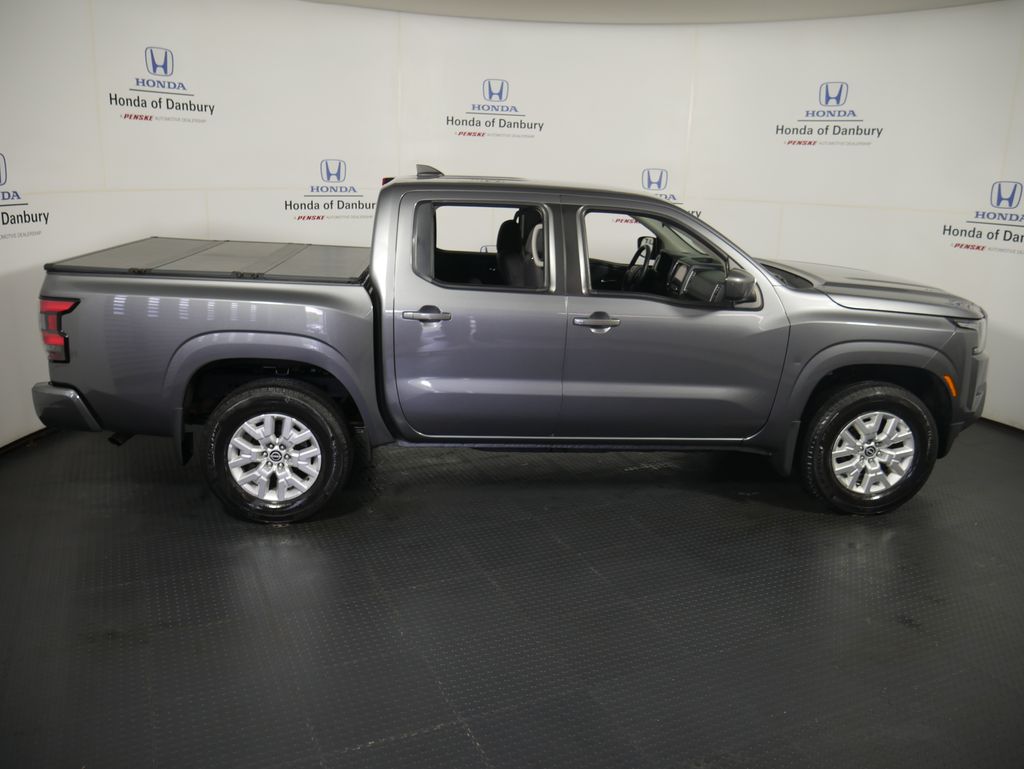 2022 Nissan Frontier SV 3