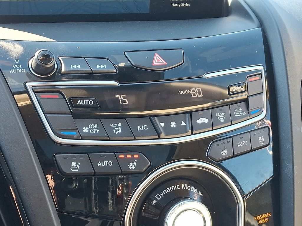 Thumbnail: 2024 Acura RDX - 17