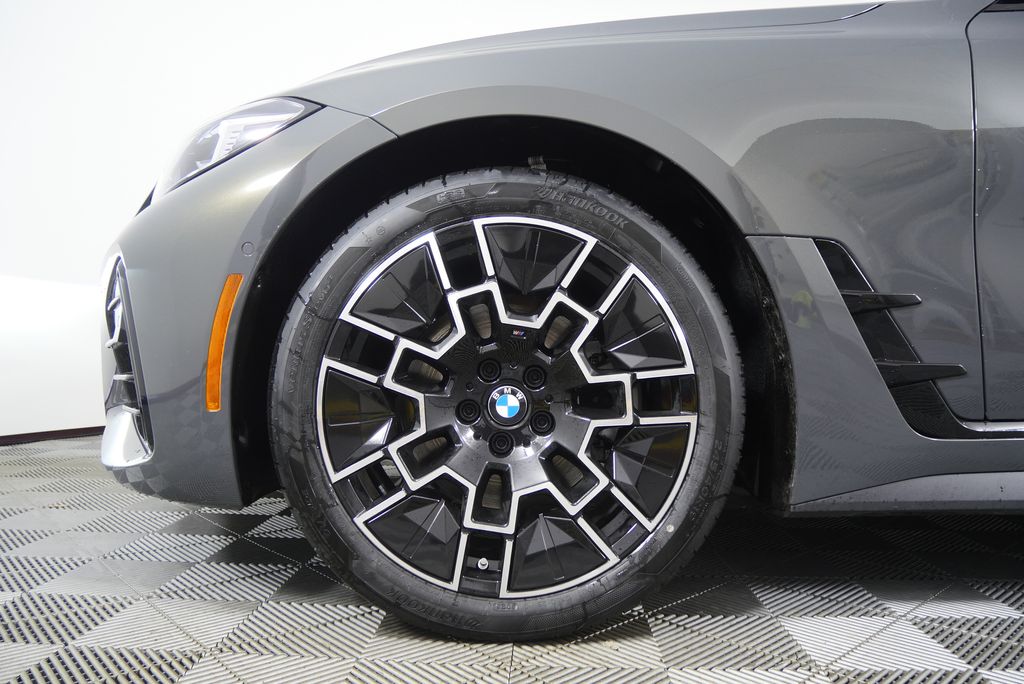 Thumbnail: 2026 BMW 4 Series - 7