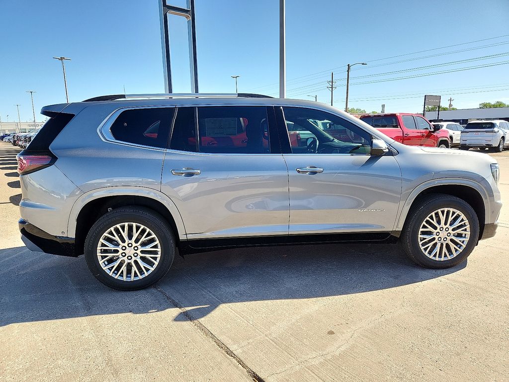2026 GMC Acadia Denali - 11